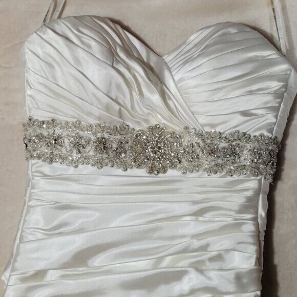 Sottero and Midgley Collection Adorae-JSM1307LU White Wedding Dress - Size 2 - Picture 5 of 16